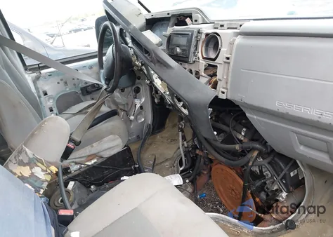 2014 Ford E-350 Super Duty Xlt from USA, damaged, VIN 1FBNE3BL3EDA67454